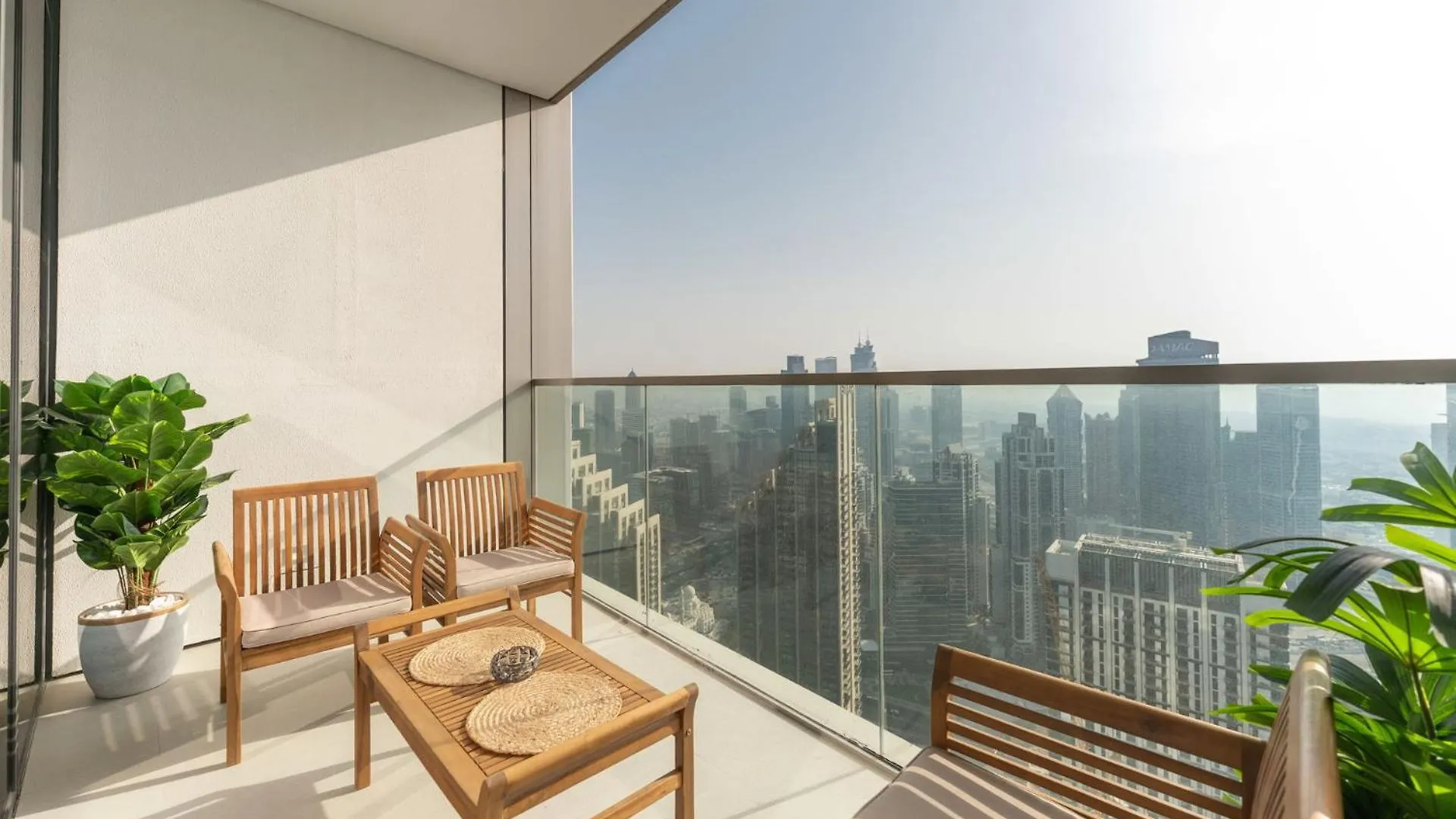 Grande Signature Residence By Hogar دبي شقة
